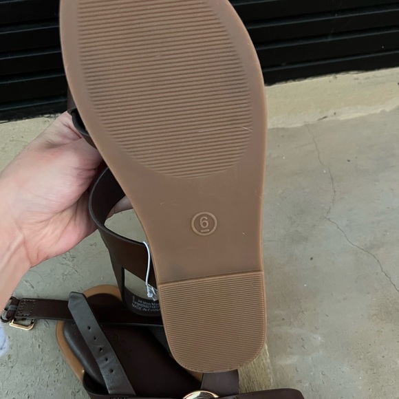 Target sandals - Picture 3 of 3